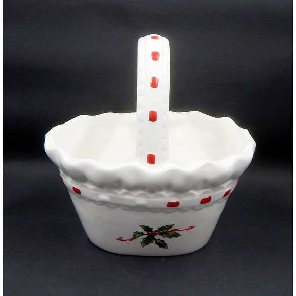 Lefton Christmas Holiday Holly Berry Handled Basket Hand-Painted White Red Bow - Picture 3 of 12